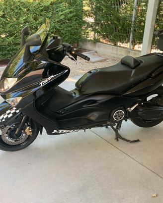 Yamaha T Max 500