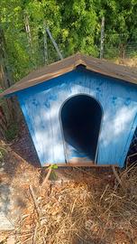 cuccia in legno grande 100x100