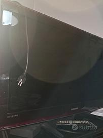TV Samsung 40" LCD