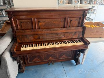 Pianoforte verticale radica