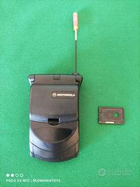 Cellulare flip analogico  vintage Motorola Startac