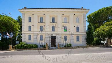 Appartamento di 123 m² con 4 locali a Fermo