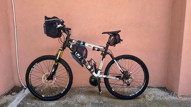 MTB Cube elettrica
