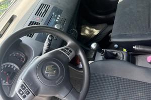 Suzuki Swift 2005