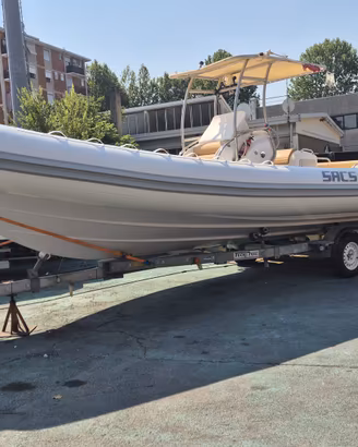 SACS 875 CON CABINA MOTORI SELVA 150 CARRELLABILE