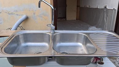 lavello doppio in acciaio