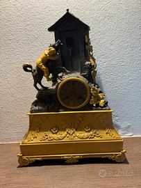 Antica parigina orologio d’epoca dorato