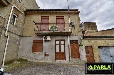 Casa indipendente di 100 m² con 4 locali a Canicat