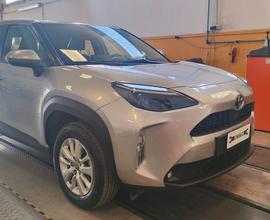 Toyota Yaris Cross Business IVA ESPOSTA FINANZIABI