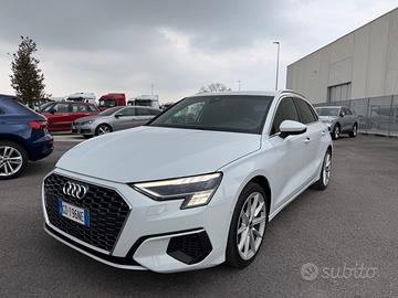 Audi A3 SPB 30 g-tron S tronic line edition