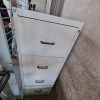 cassettiera 