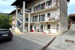 6 LOCALI A FORNO CANAVESE