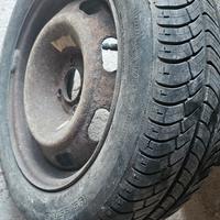 solo in blocco ruota più fanale post.