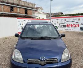 Toyota Yaris 1.3i 16V cat 3 porte Luna