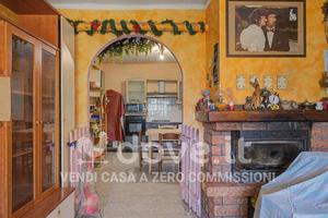 Appartamento di 85 m² con 4 locali a Follo