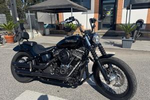 Harley-davidson Softail Street Bob