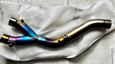 Raccordo decat. Akrapovic link pipe Yamaha YZF R1