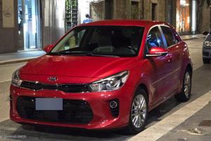 KIA Rio 1000 cc 2018 64000 km benzina