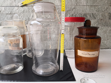 Barattoli in vetro d'epoca