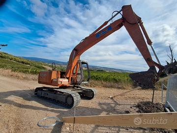 escavatore cingolato fiat hitachi 