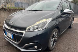 Peugeot 208 PureTech 82 5p. GPL Allure