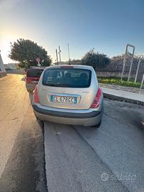 Lancia Ypsilon 1.3 multijet