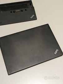 Thinkpad X260 i5 6gen 8gb RAM