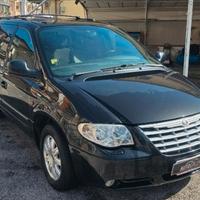 ricambi auto crysler voyager 7 posti 