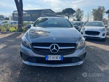 Mercedes-benz A 180 d Automatic Premium