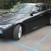 Alfa Romeo Giulia Super  2.2 TD 160cv AT8