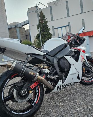 yamaha r1  2002