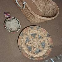 culla e cesti in vimini