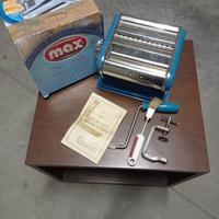 macchina x tirare pasta 