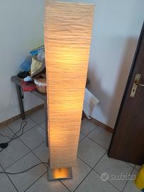 lampada con accensione a pedale