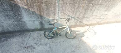 Bicletta bmx bimbo