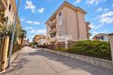 quadrilocale-doppi-servizi-in-santa-rita-