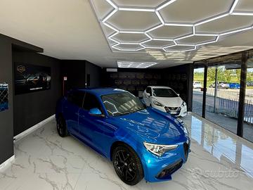 Alfa Romeo Stelvio 2.2 Turbodiesel 210 CV AT8 Q4 V