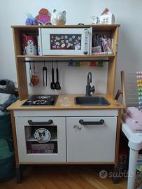 Cucina in legno Ikea