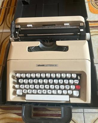 Macchina da scrivere
