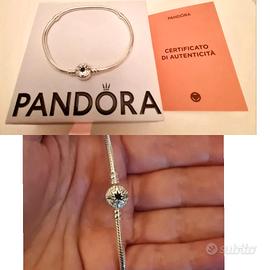 Bracciale Pandora
con chiusura Stella Polare