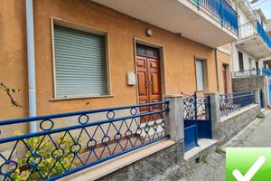 Semi Indipendente + Cortile + Giardino Lazzaro