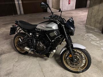 XSR 700 come nuova