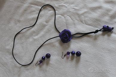 Parure collana e orecchini viola