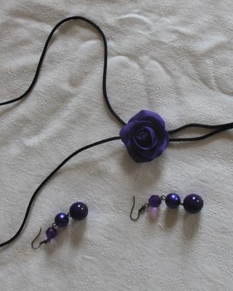 Parure collana e orecchini viola
