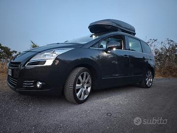 Peugeot 5008 7 posti 150 cv full