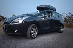 Peugeot 5008 7 posti 150 cv full