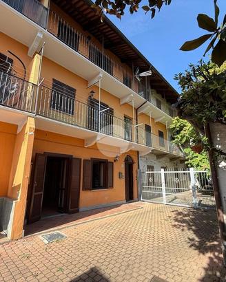CASA SEMINDIPENDENTE A VILLAR DORA