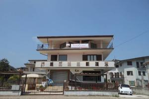 Immobile di 120 m² con 2 locali a Vairano Patenora