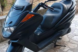 Scooter MBK SKYLINER 250 (anno 2000)