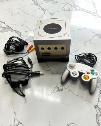 GameCube Platinum + Game Boy Player + controller +